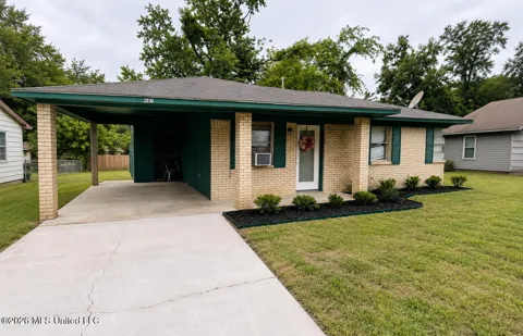 1258 Glendale Circle