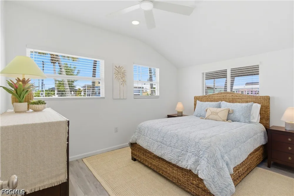 Coco Plum Drive Matlacha, FL 33993
