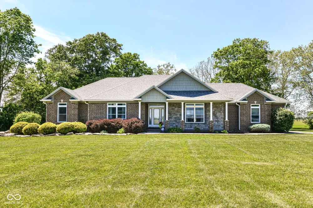 6425 900 W Elwood, IN 46036