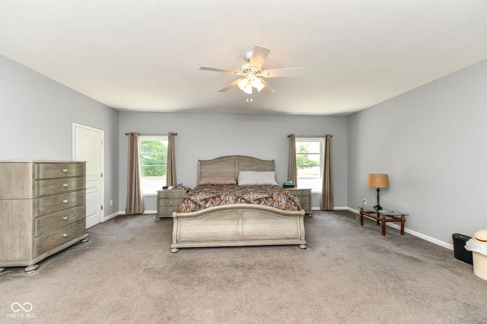 6425 900 W Elwood, IN 46036