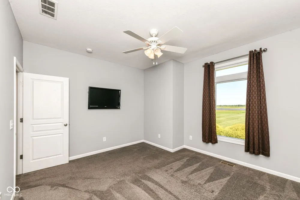 6425 900 W Elwood, IN 46036