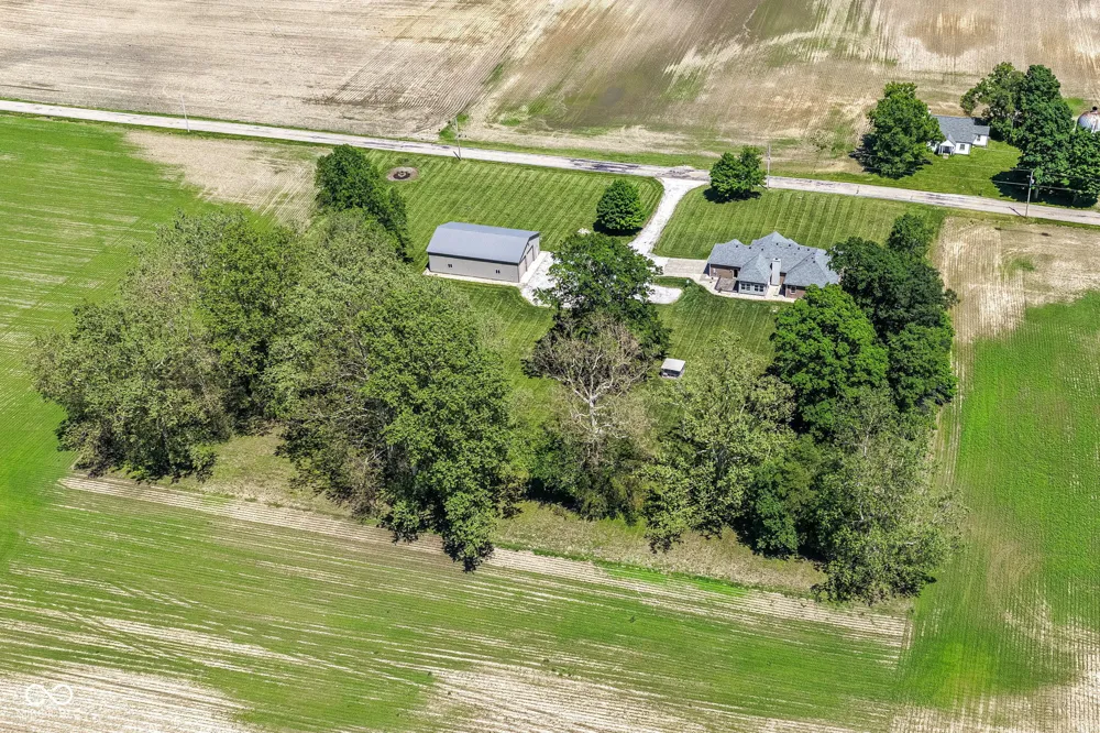 6425 900 W Elwood, IN 46036