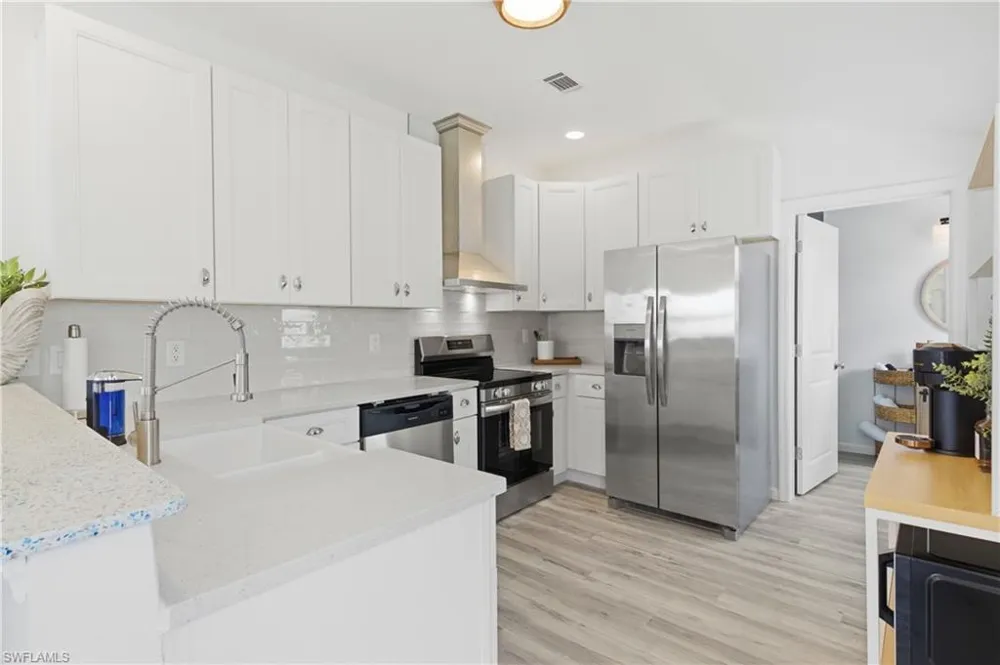 2669 Coco Plum Drive Matlacha, FL 33993