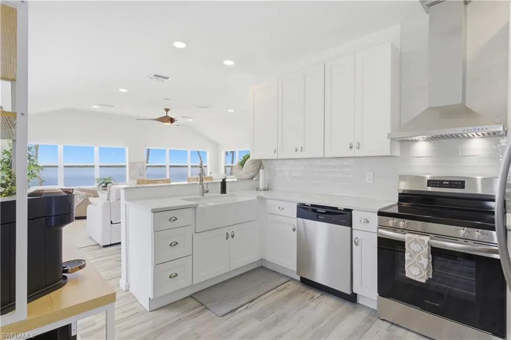2669 Coco Plum Drive Matlacha, FL 33993