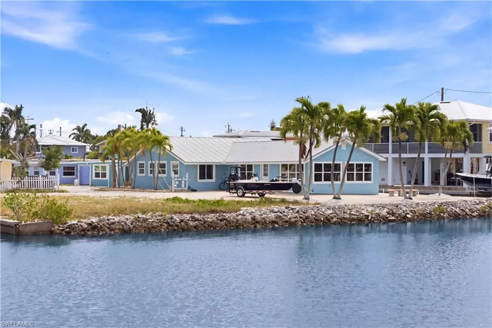 2669 Coco Plum Drive Matlacha, FL 33993