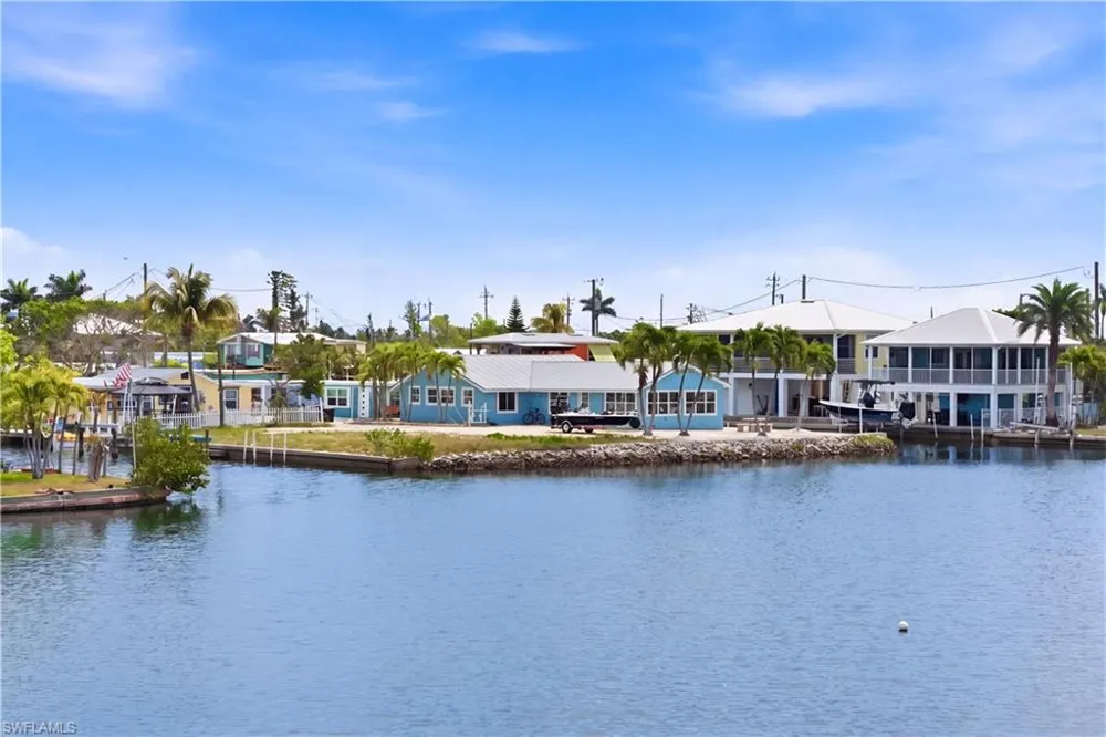 2669 Coco Plum Drive Matlacha, FL 33993
