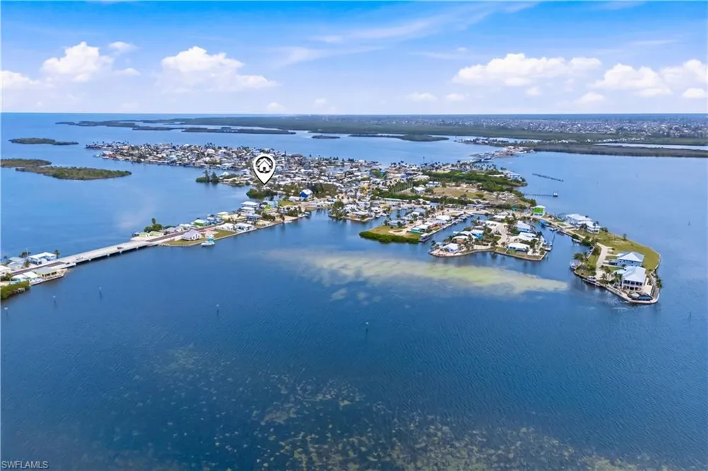 2669 Coco Plum Drive Matlacha, FL 33993