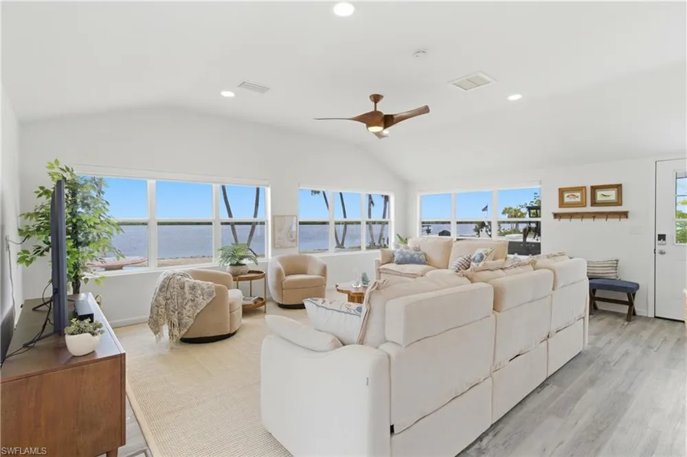 2669 Coco Plum Drive Matlacha, FL 33993