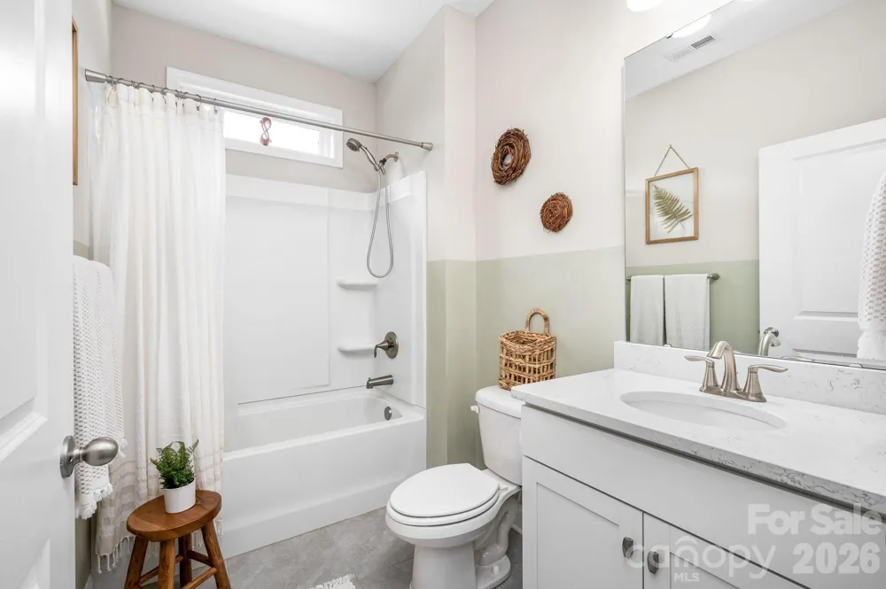45 Dreambird Drive Leicester, NC 28748