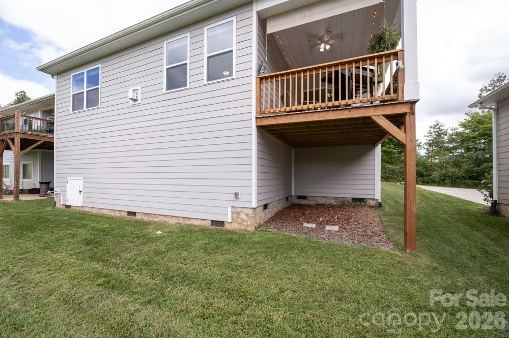 45 Dreambird Drive Leicester, NC 28748