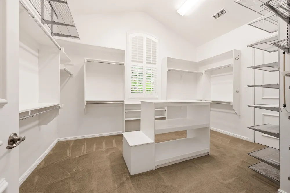 3091 Whispering Oaks Drive Highland Village, TX 75077