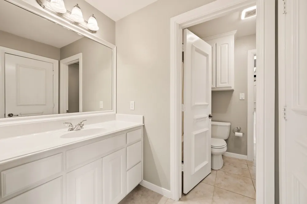 3091 Whispering Oaks Drive Highland Village, TX 75077
