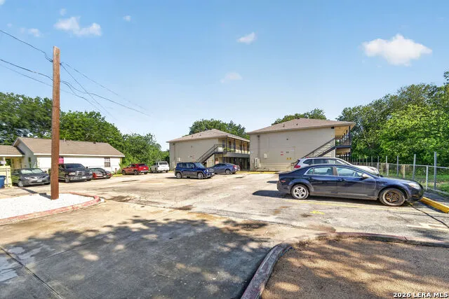 926/930 Drury Lane San Antonio, TX 78221
