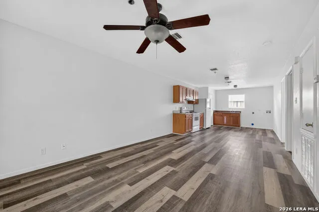 926/930 Drury Lane San Antonio, TX 78221
