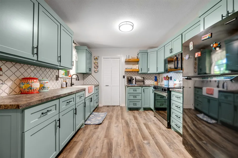 9958 Farm Road 79 Sumner, TX 75486