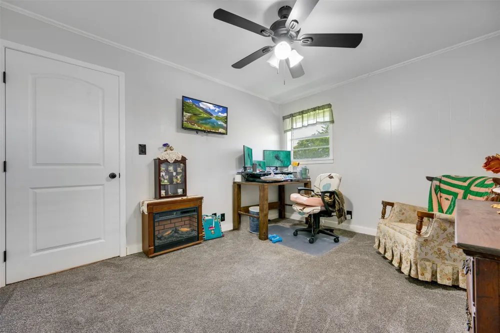 9958 Farm Road 79 Sumner, TX 75486