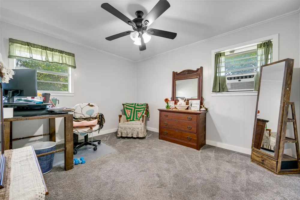 9958 Farm Road 79 Sumner, TX 75486