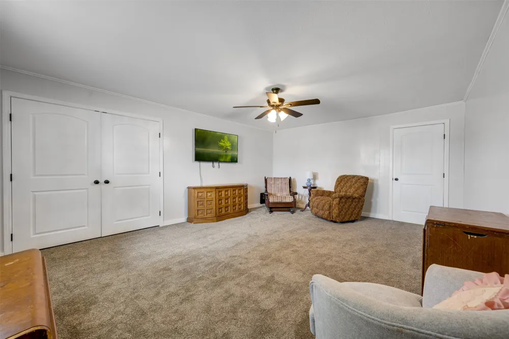 9958 Farm Road 79 Sumner, TX 75486