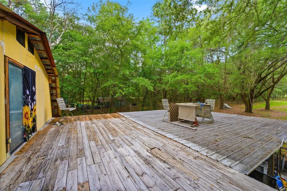 16422 NE 10TH STREET Gainesville, FL 32609