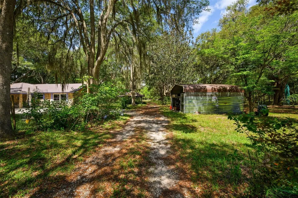 16422 NE 10TH STREET Gainesville, FL 32609