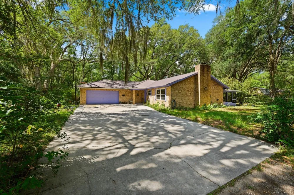 16422 NE 10TH STREET Gainesville, FL 32609