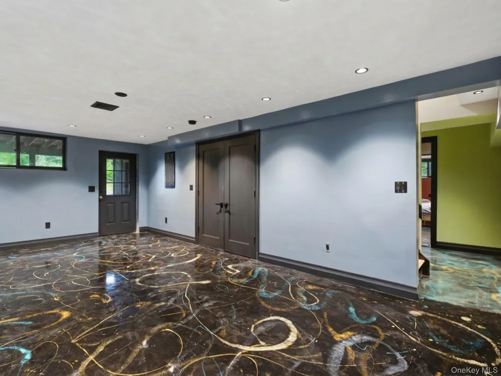 97 Svenski Road Montgomery, NY 12549