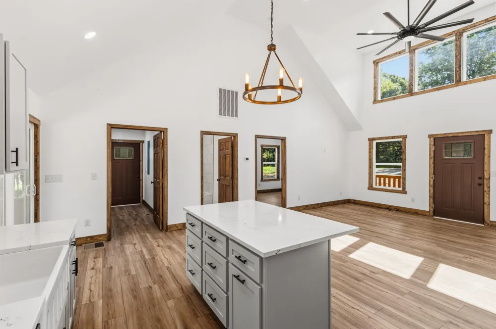 2377 Porch Rock Road Pikeville, TN 37367