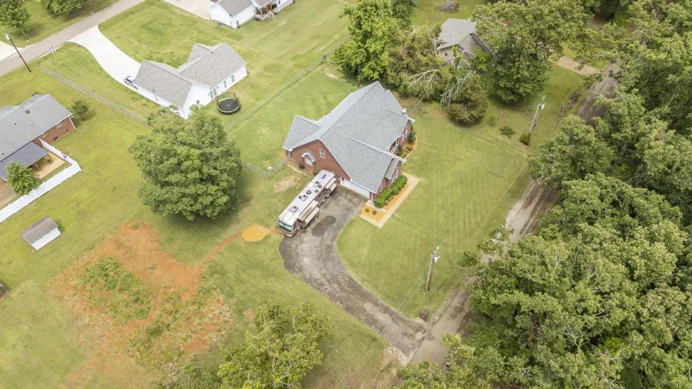 135 BETSY DR Savannah, TN 38372
