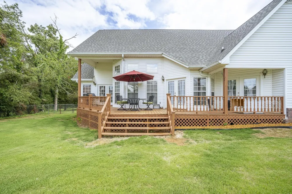 135 BETSY DR Savannah, TN 38372