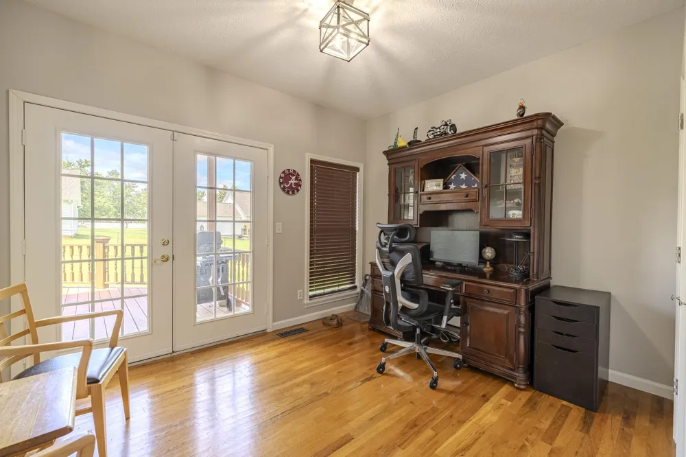135 BETSY DR Savannah, TN 38372