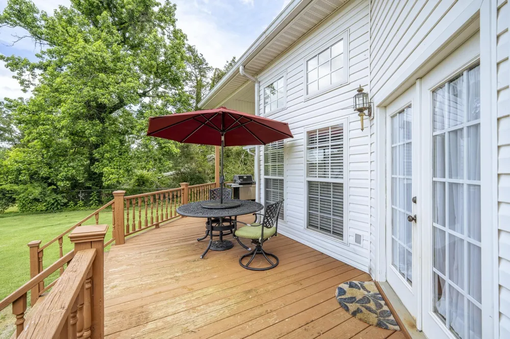 135 BETSY DR Savannah, TN 38372