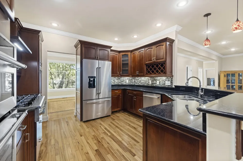 5650 Lily Lane Sawyer, MI 49125