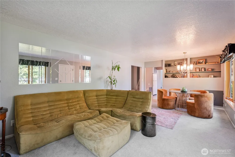 111 Appleman Drive Castle Rock, WA 98611
