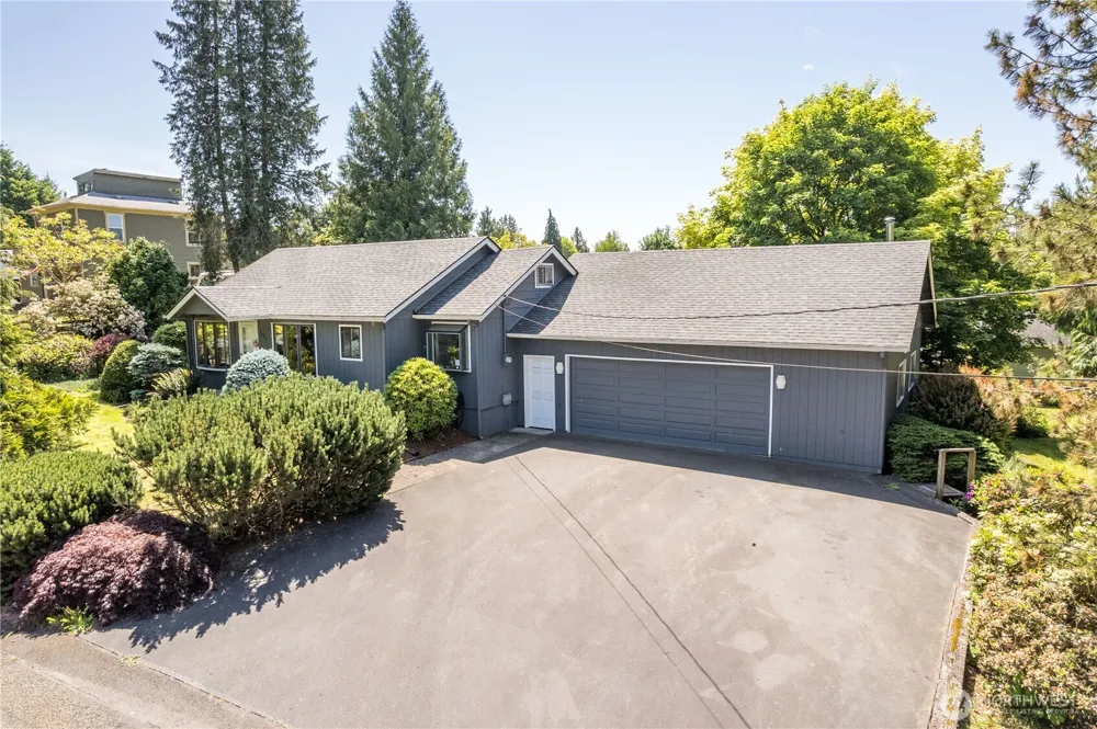 111 Appleman Drive Castle Rock, WA 98611