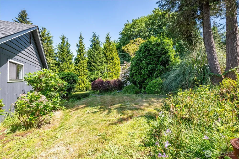 111 Appleman Drive Castle Rock, WA 98611