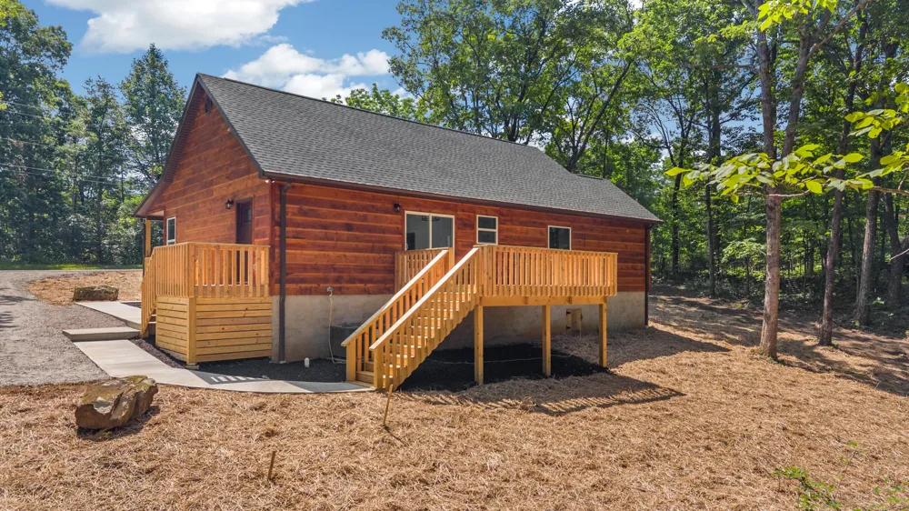 2377 Porch Rock Road Pikeville, TN 37367