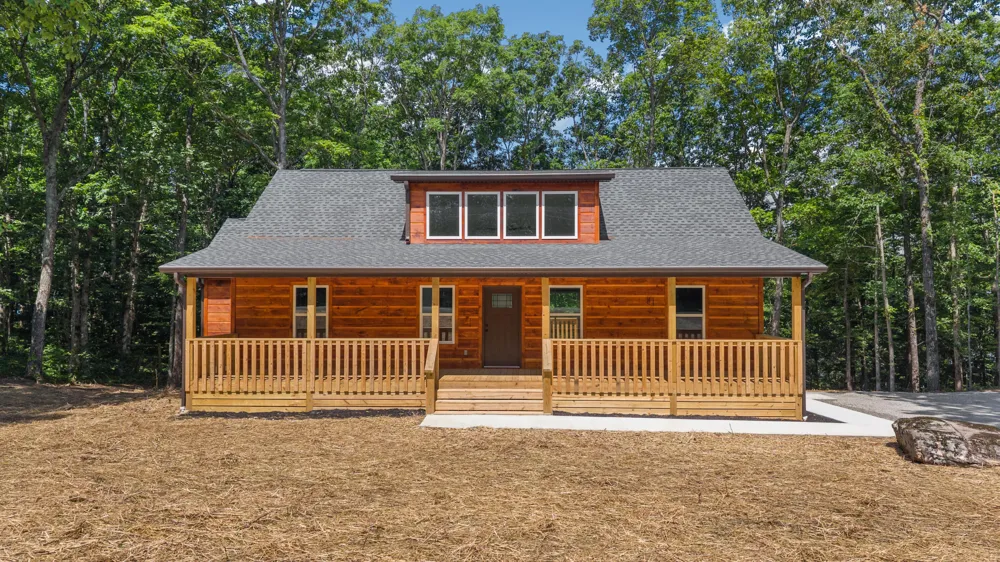 2377 Porch Rock Road Pikeville, TN 37367