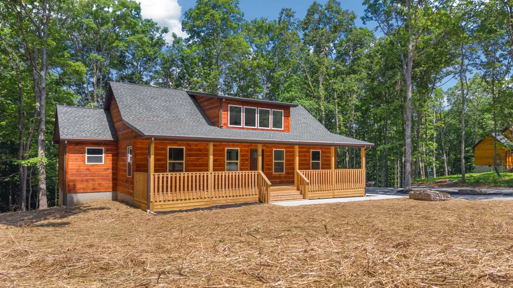2377 Porch Rock Road Pikeville, TN 37367