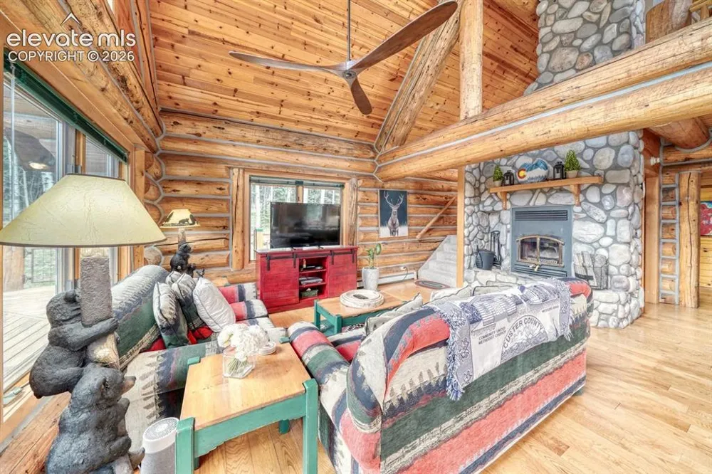 72 Gibson Road Westcliffe, CO 81252