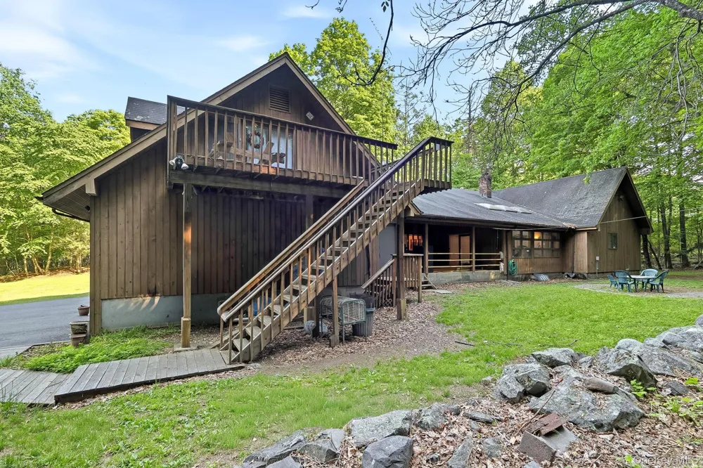 145 Youngblood Road Montgomery, NY 12549