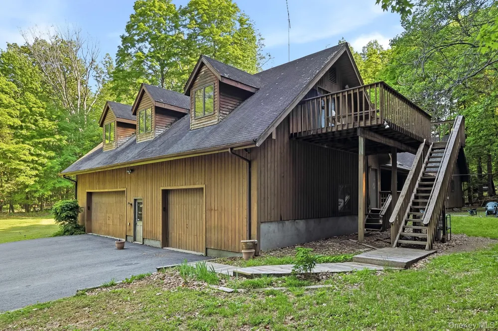145 Youngblood Road Montgomery, NY 12549