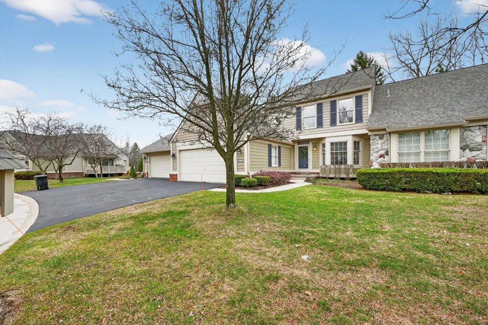2485 Wildbrook Run Bloomfield Hills, MI 48304