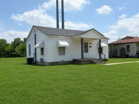 7132 Maple Park Drive
