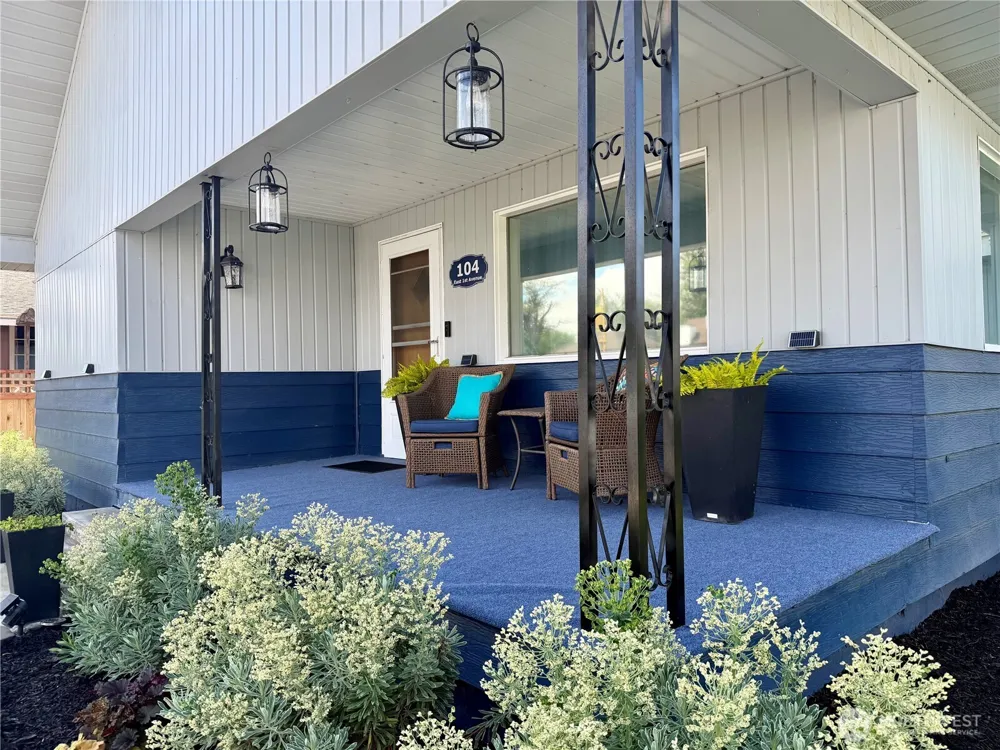 104 E 1st Avenue Odessa, WA 99159