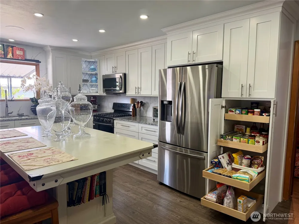 104 E 1st Avenue Odessa, WA 99159