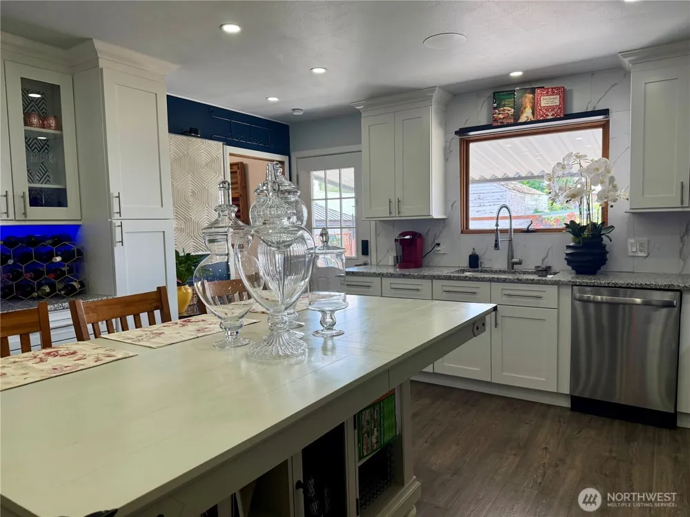 104 E 1st Avenue Odessa, WA 99159