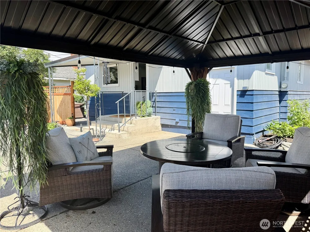 104 E 1st Avenue Odessa, WA 99159
