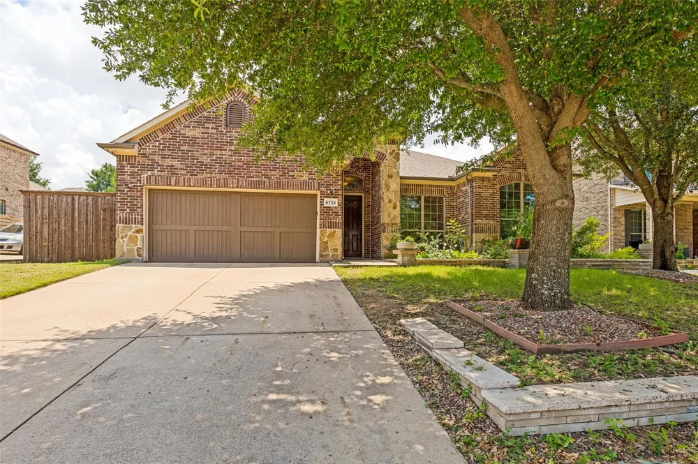6734 Trailblazer Way Dallas, TX 75236