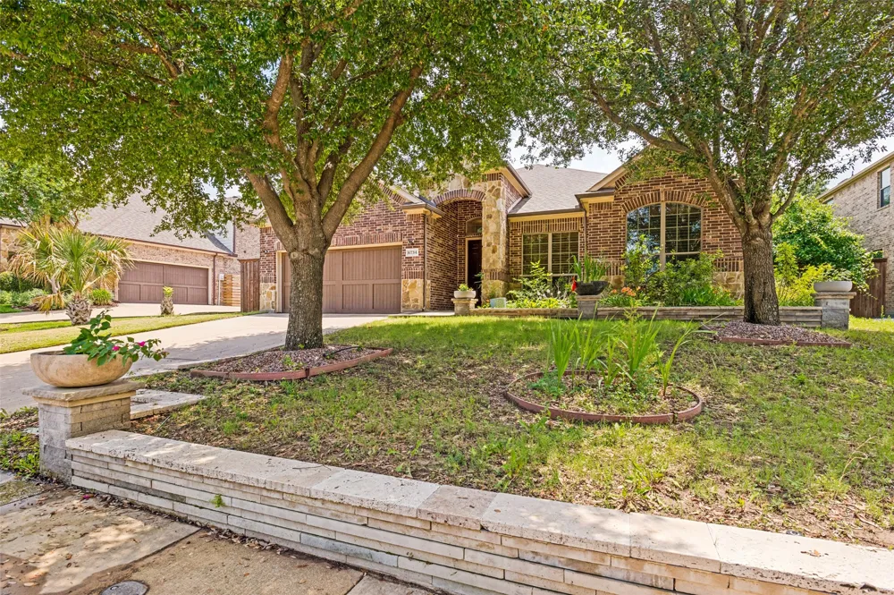 6734 Trailblazer Way Dallas, TX 75236