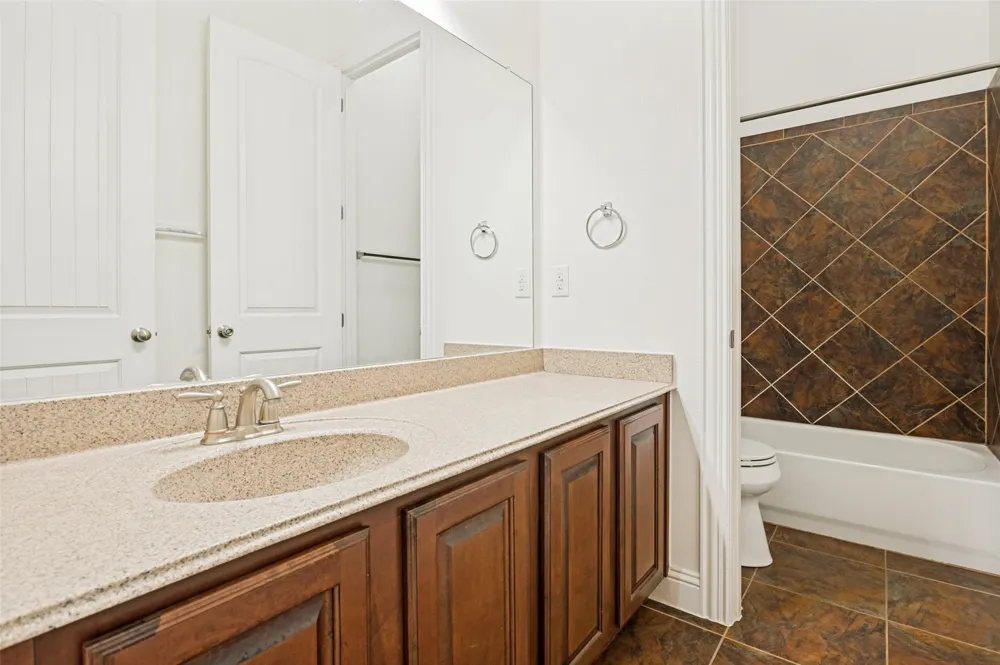 6734 Trailblazer Way Dallas, TX 75236